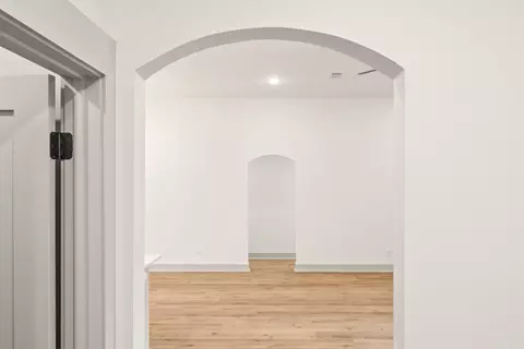Entry Way - 207 Michelle Dr, Beebe, AR 72012 photo 4 of 4