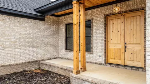 Exterior - 207 Michelle Dr, Beebe, AR 72012 photo 5 of 11