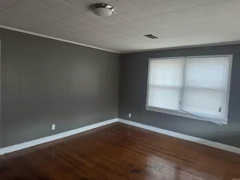 Living - 3703 Petty Rd, Pine Bluff, AR 71603 photo 3 of 4