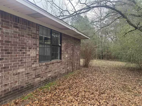 Exterior - 3703 Petty Rd, Pine Bluff, AR 71603 photo 4 of 6