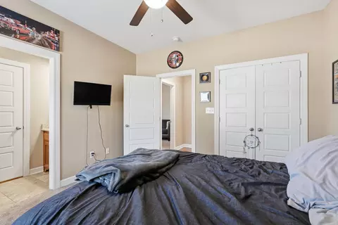 Bedroom - 2406 Aberdeen Dr, Bryant, AR 72019 photo 2 of 4