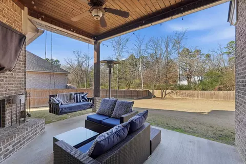 Exterior - 2406 Aberdeen Dr, Bryant, AR 72019 photo 4 of 8