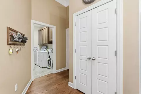 Entry Way - 2406 Aberdeen Dr, Bryant, AR 72019 photo 4 of 6