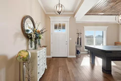 Entry Way - 2406 Aberdeen Dr, Bryant, AR 72019 photo 1 of 6