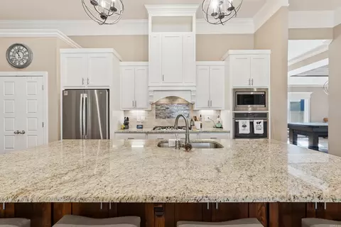 Kitchen - 2406 Aberdeen Dr, Bryant, AR 72019 photo 4 of 5
