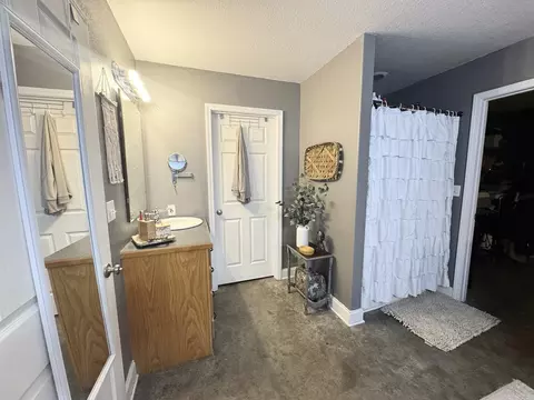 656 Pitard Loop, Mountain View, AR 72560 photo 12