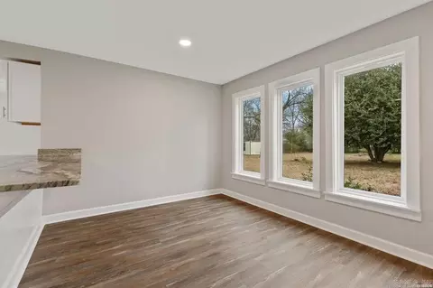 Other - 819 Hall St, Malvern, AR 72104 photo 4 of 13