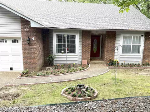 4 Narcisco Cir, Hot Springs Village, AR 71909