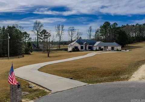 5017 Rolling Mdw, Benton, AR 72015 photo 2