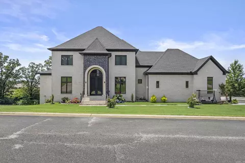 18 River Ridge Rd, Searcy, AR 72143