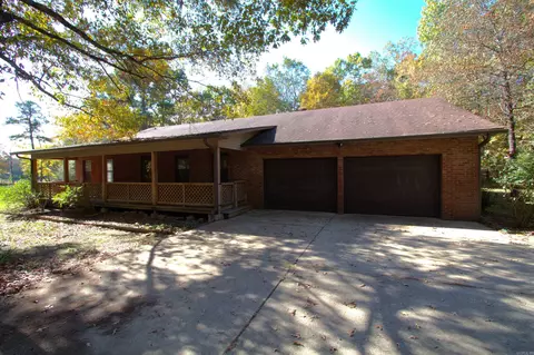 4000 Bluebird Ln, Little Rock, AR 72210