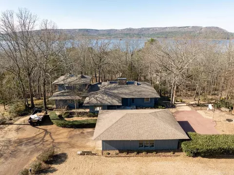 513 Bayview Pl, Heber Springs, AR 72543