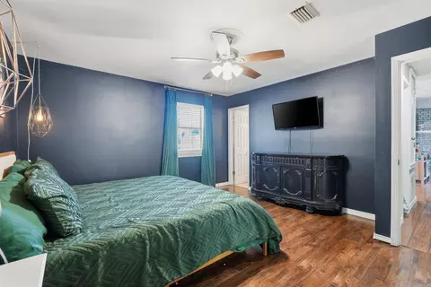 Bedroom - 1906 Arrowhead Ln, Conway, AR 72034 photo 3 of 5