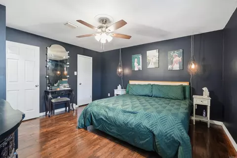 Bedroom - 1906 Arrowhead Ln, Conway, AR 72034 photo 1 of 5