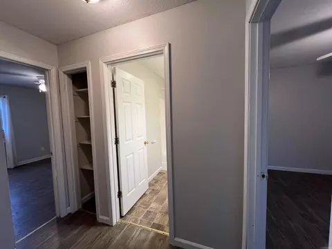 Entry Way - 927-929 E Margret, Piggott, AR 72454 photo 4 of 4