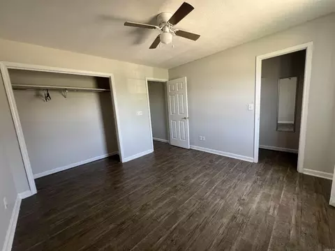 Bedroom - 927-929 E Margret, Piggott, AR 72454 photo 10 of 10
