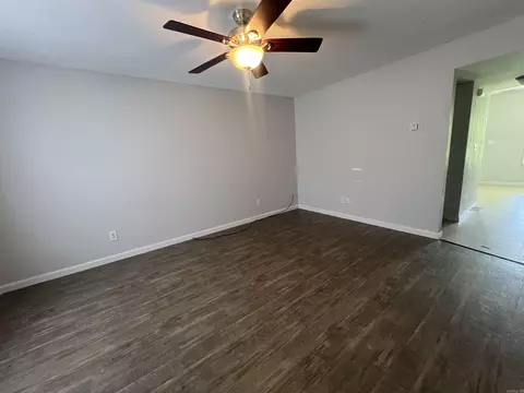Living - 927-929 E Margret, Piggott, AR 72454 photo 6 of 7