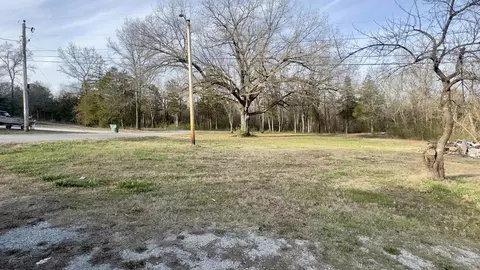 25 Cedar St, Pineville, AR 72566 photo 3