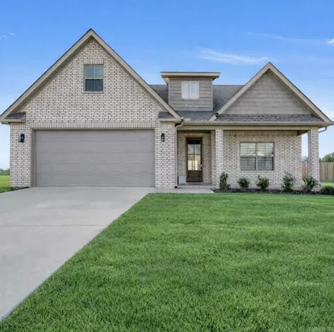 607 Prospect Valley Dr, Jonesboro, AR 72405
