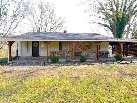 501 Hayden Heights Rd, Mountain View, AR 72560