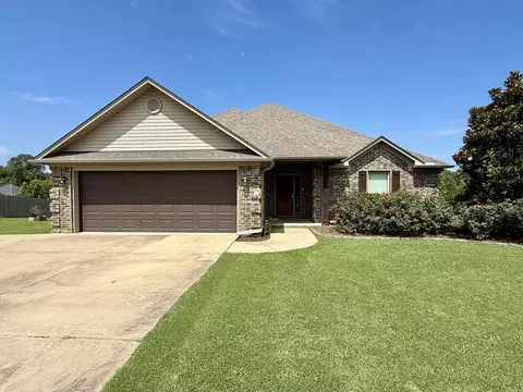 3 Corbin Cv, Greenbrier, AR 72058