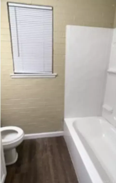 3009 S Ash St, Pine Bluff, AR 71603 photo 7