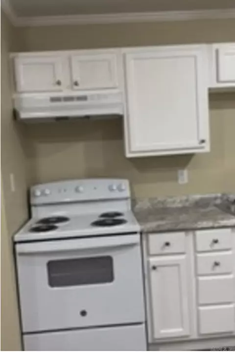 3009 S Ash St, Pine Bluff, AR 71603 photo 8