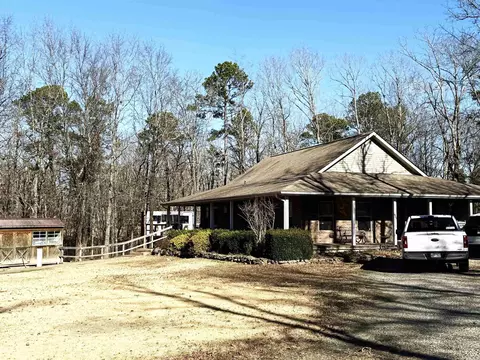 Exterior - 2290 Greers Ferry Rd, Drasco, AR 72530 photo 11 of 11