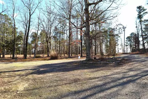 Exterior - 2290 Greers Ferry Rd, Drasco, AR 72530 photo 8 of 11