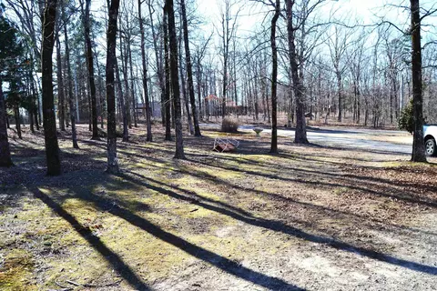 Exterior - 2290 Greers Ferry Rd, Drasco, AR 72530 photo 10 of 11