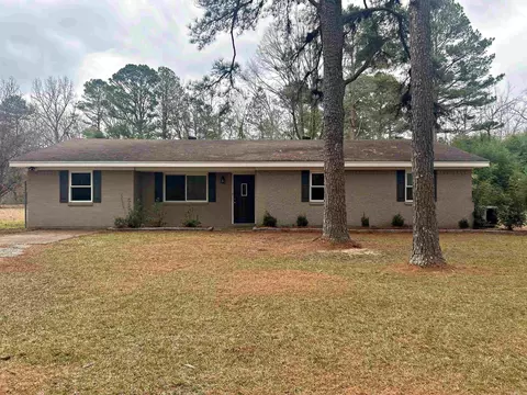 26 Snyder Rd, Arkadelphia, AR 71923