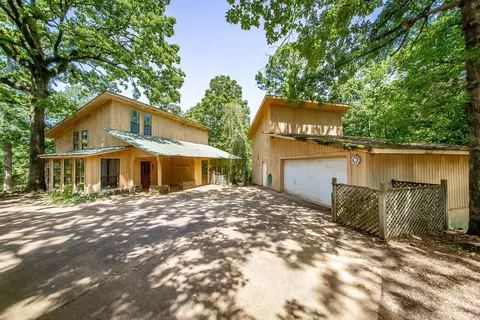 3754 Freehill Rd, Bismarck, AR 71929