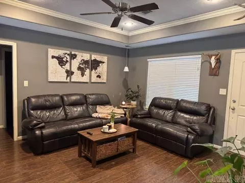 Living - 3630 Pathstone Cir, Conway, AR 72032 photo 1 of 2