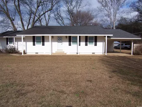 680 Gateway Rd, Star City, AR 71667