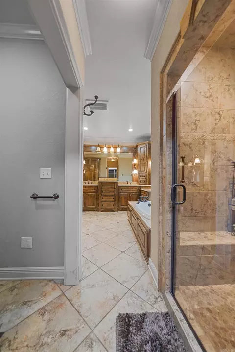 Bath - 1795 W Hwy 64, El Paso, AR 72045 photo 6 of 6