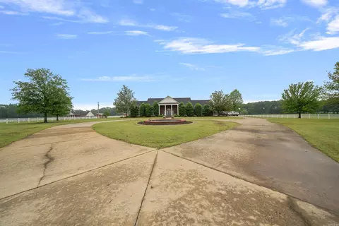 1795 W Hwy 64, El Paso, AR 72045