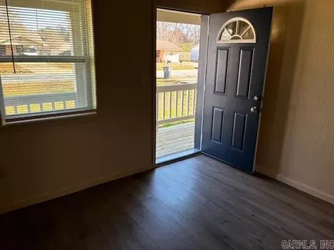Entry Way - 209 N Pear St, Beebe, AR 72012 photo 2 of 2