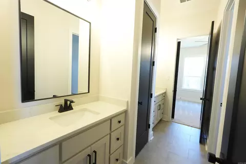 Entry Way - 3084 Avilla Mnr, Alexander, AR 72002 photo 1 of 4