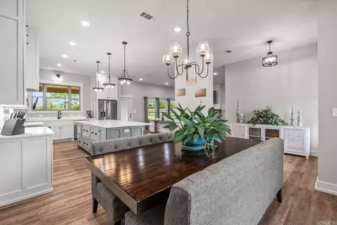Dining - 17 Republican, Greenbrier, AR 72058 photo 1 of 1