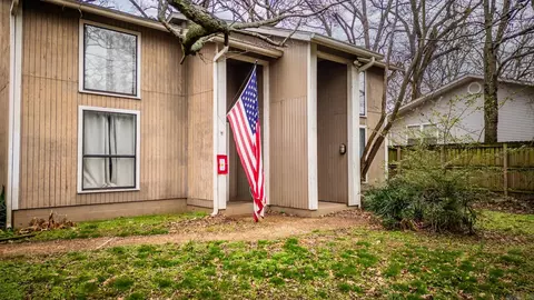 5522 5524 B St, Little Rock, AR 72205