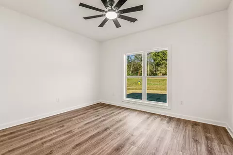Bedroom - 1 Moonlight, Morrilton, AR 72110 photo 6 of 7