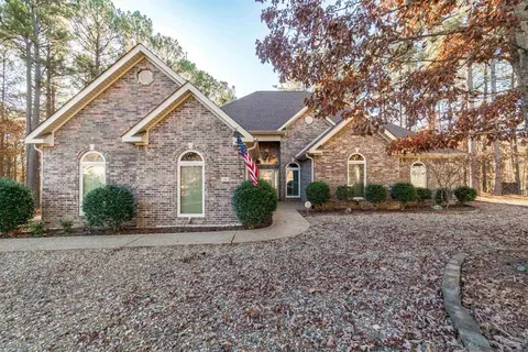 26 Gloria Dr, Hot Springs Village, AR 71909