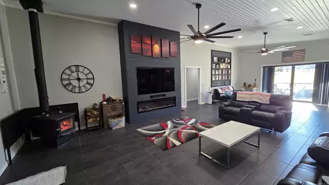 157 Victory Ln, Shirley, AR 72153