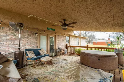 Exterior - 1524 Pinehurst Dr, Malvern, AR 72104 photo 6 of 8