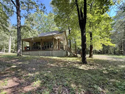 143 Hurricane Dr, Greers Ferry, AR 72067