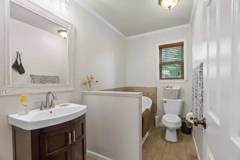 Bath - 1 Cedar Oaks Dr, Conway, AR 72032 photo 1 of 4