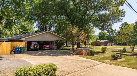 Exterior - 1 Cedar Oaks Dr, Conway, AR 72032 photo 14 of 19