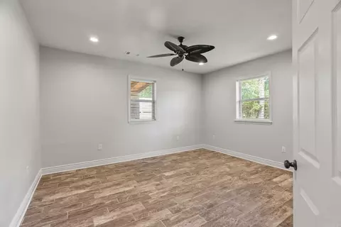 Bedroom - 1 Cedar Oaks Dr, Conway, AR 72032 photo 3 of 5