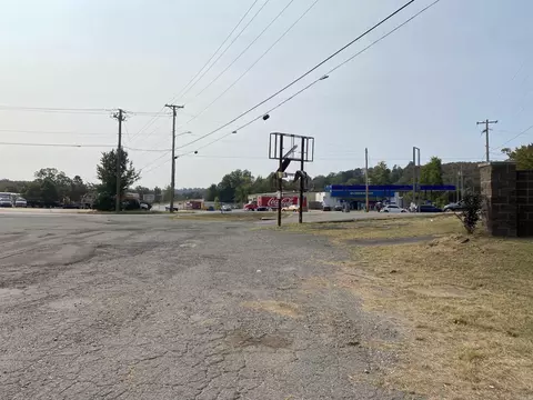 5500 Macarthur Dr, North Little Rock, AR 72118