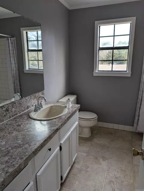 Bath - 265 Watson St, Hampton, AR 71744 photo 3 of 5